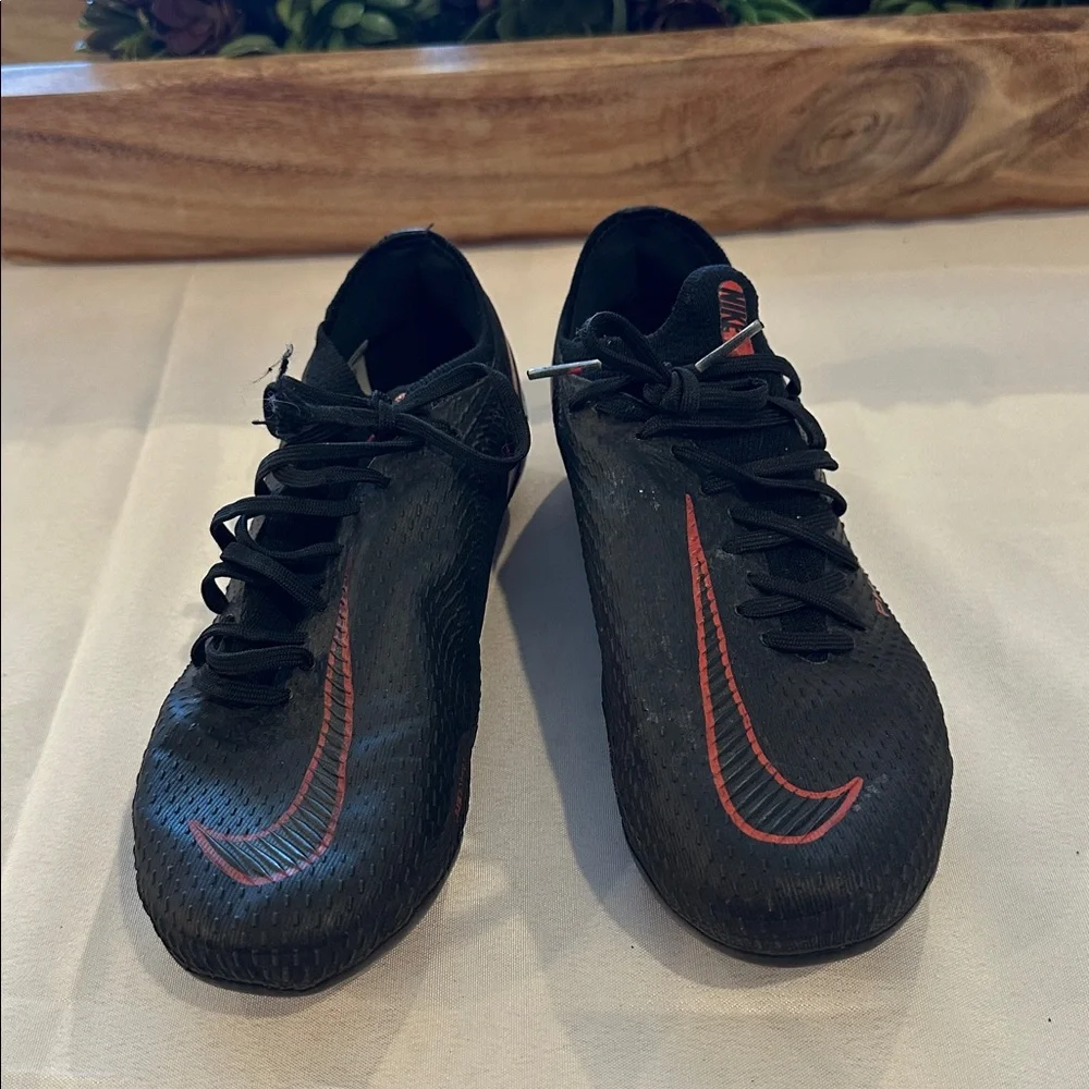 Nike questions leave
